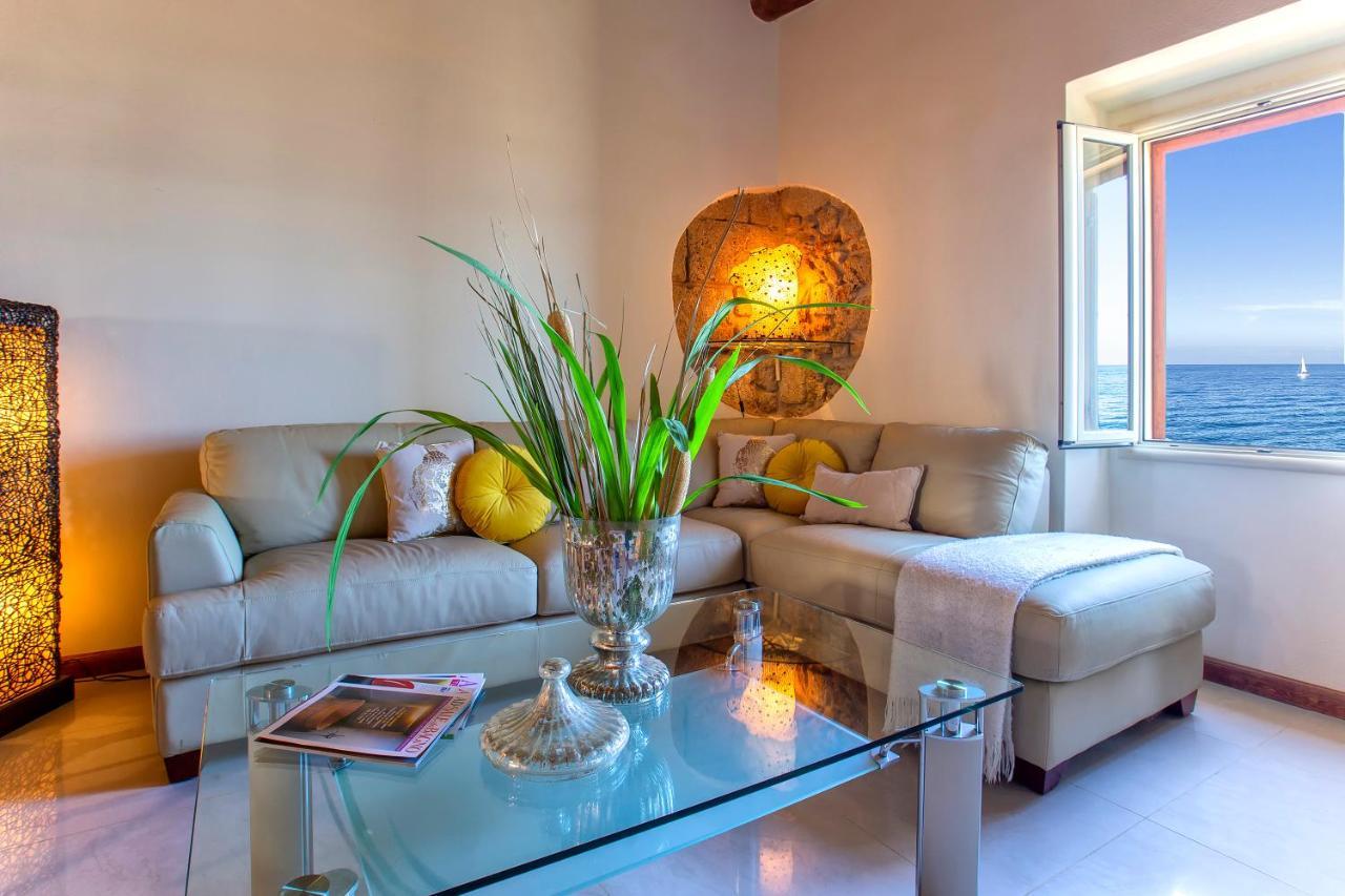 Sardinia Re - Cavour Loft Sea View Apartment