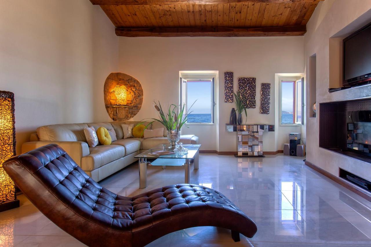 Sardinia Re - Cavour Loft Sea View *