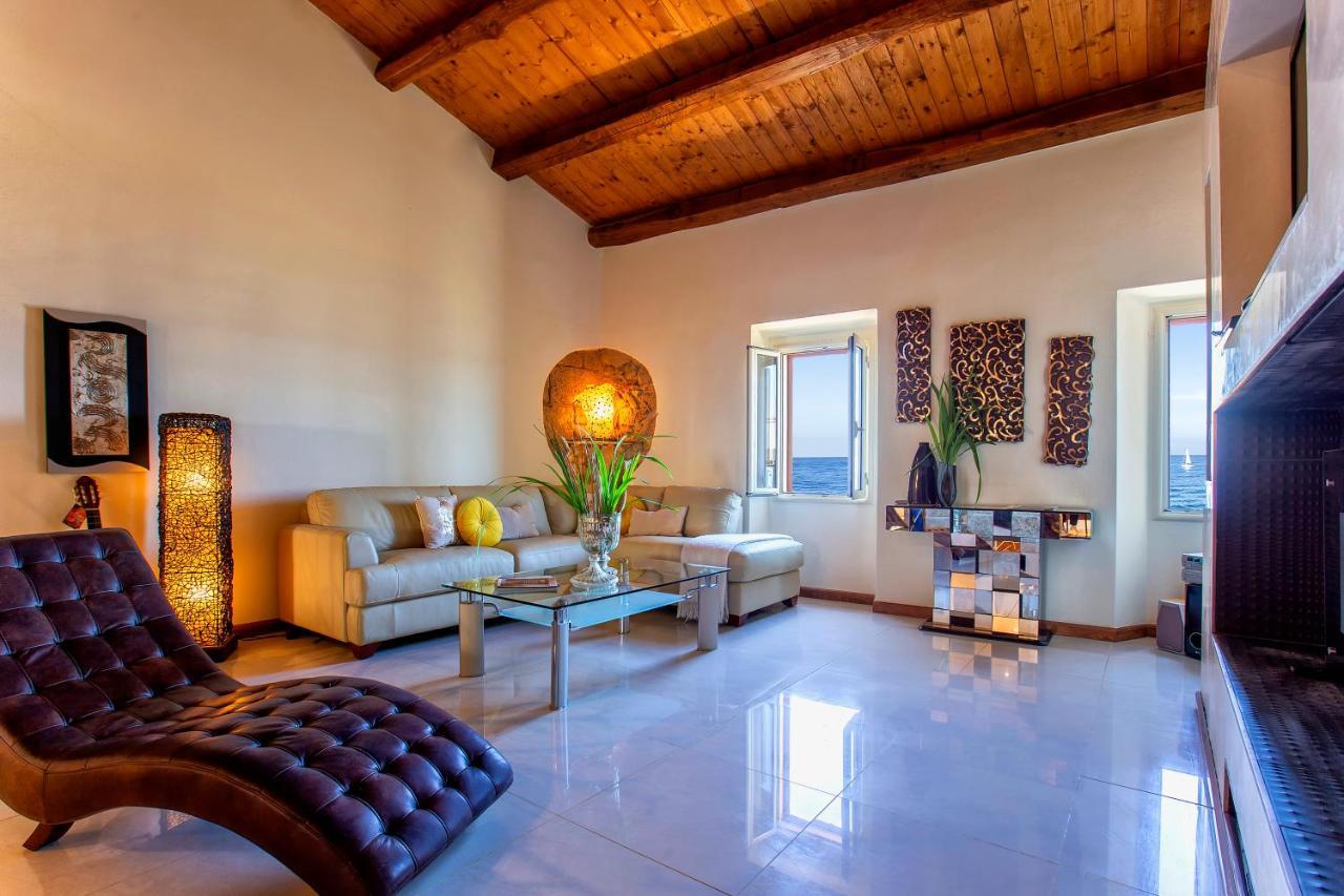Sardinia Re - Cavour Loft Sea View *